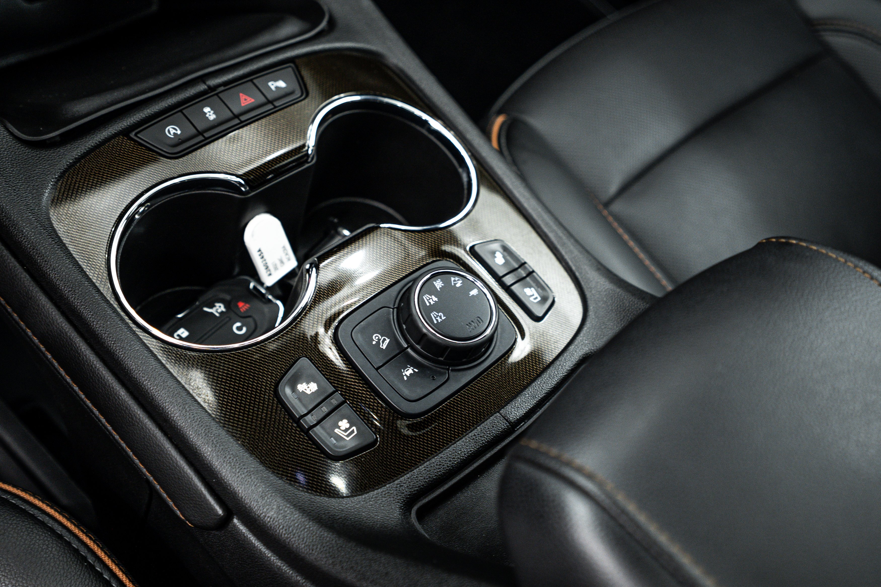 Used 2021 Satin Steel Metallic GMC AT4 image 14