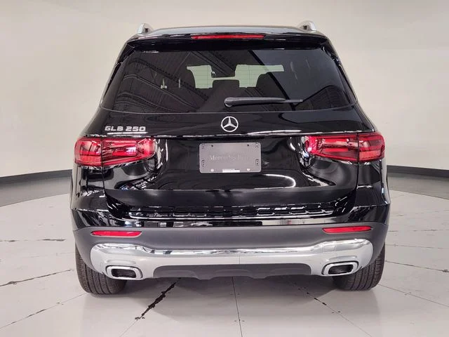 2025 Mercedes-Benz GLB Base - Photo 10