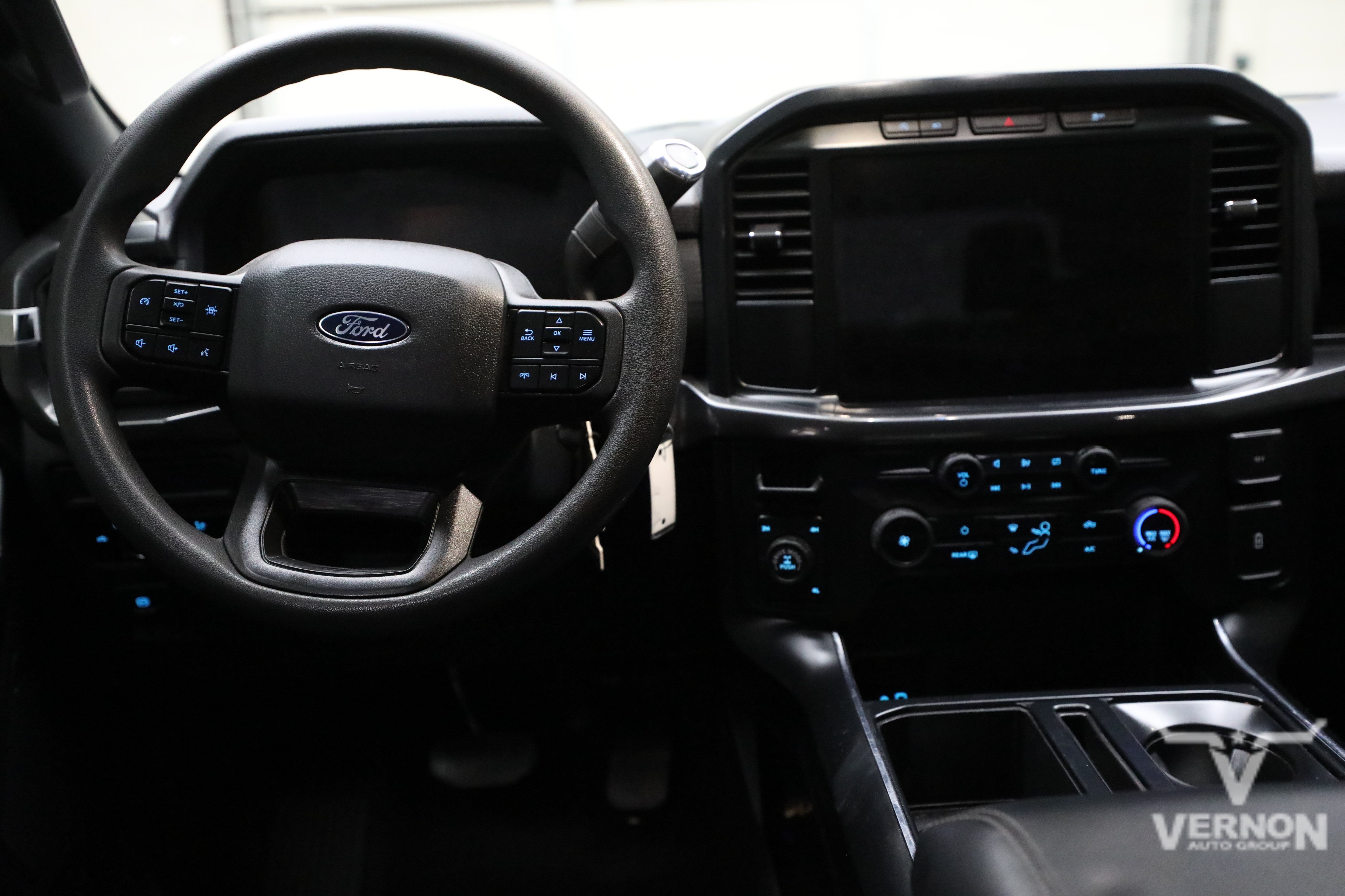 Used 2024 Avalanche Ford Y image 9