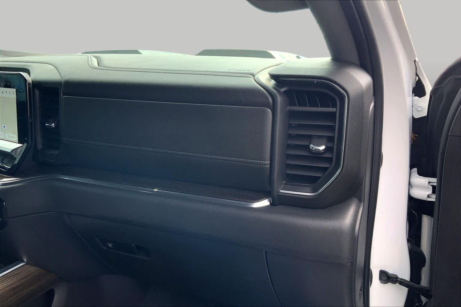 Used 2024 Summit White Chevrolet LT Trail Boss image 19