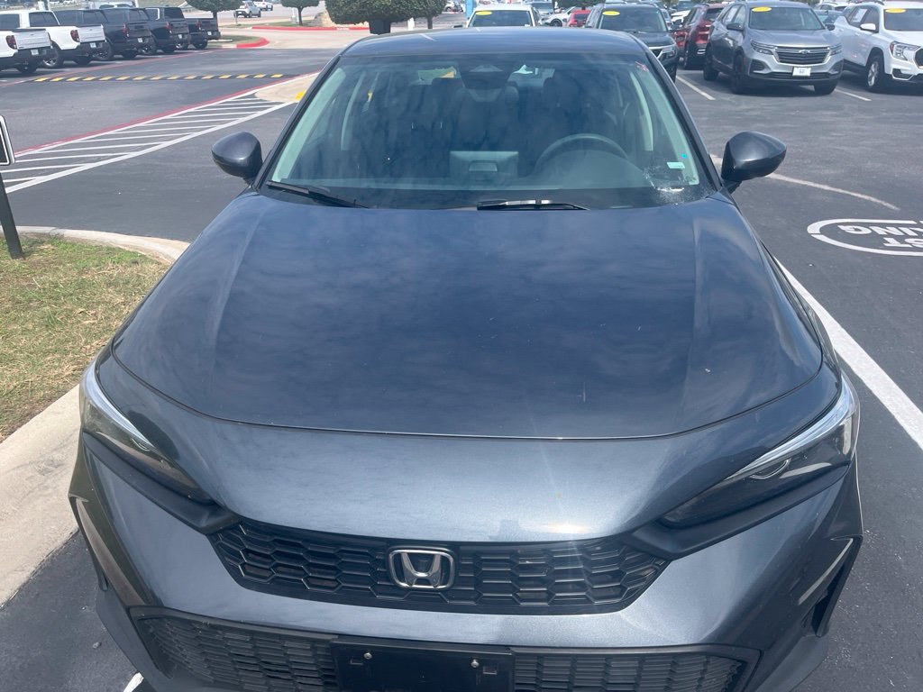 Used 2025 Meteorite Gray Metallic Honda LX image 6