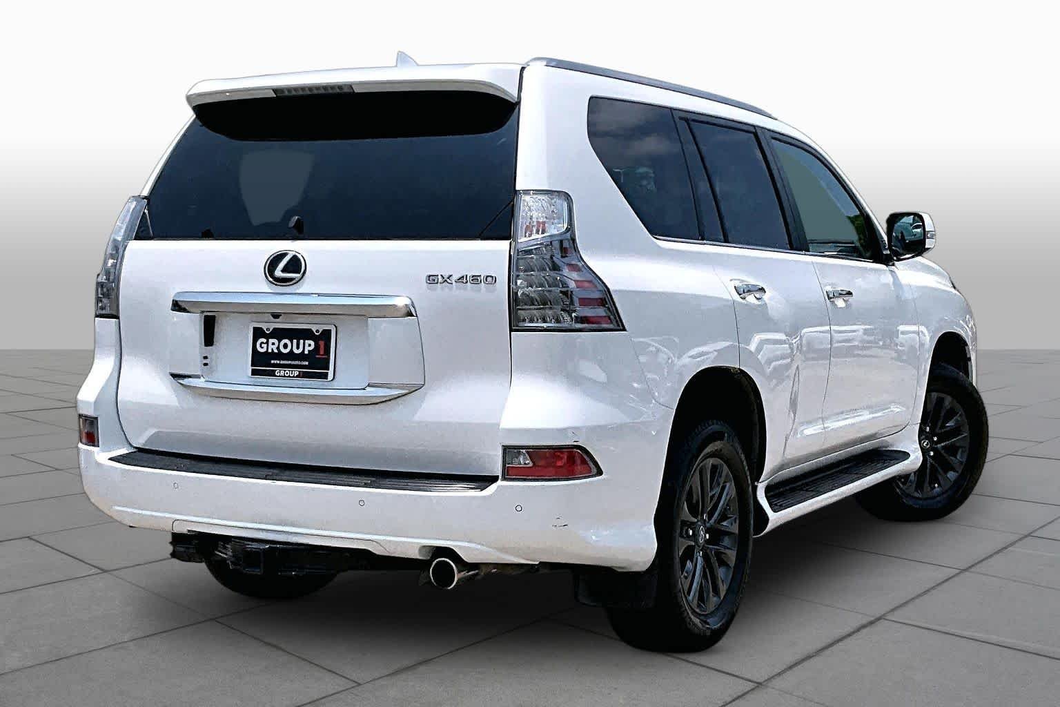 Used 2021 Starfire Pearl Lexus Premium image 12