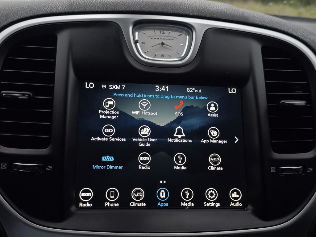 Used 2018 Gloss Black Chrysler Touring image 17