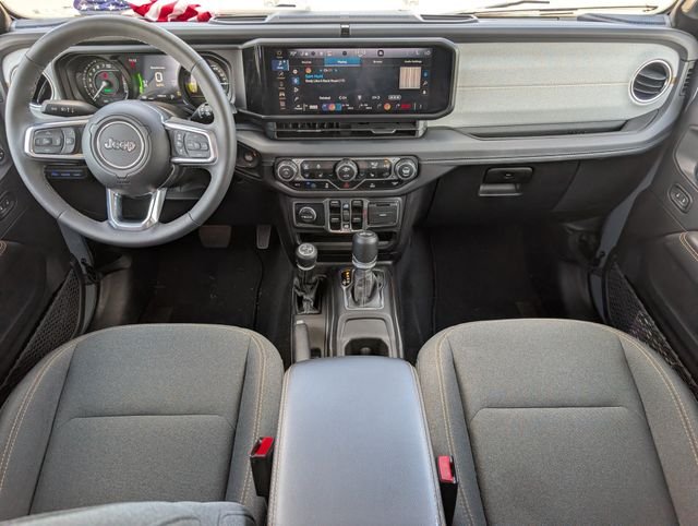Used 2025 Gray Jeep Sahara 4xe image 5