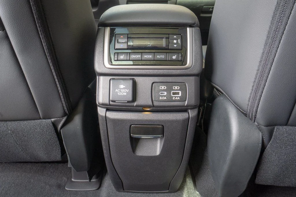 New 2026 AUTUMN GREEN METALLIC Subaru Touring 7-Passenger image 19
