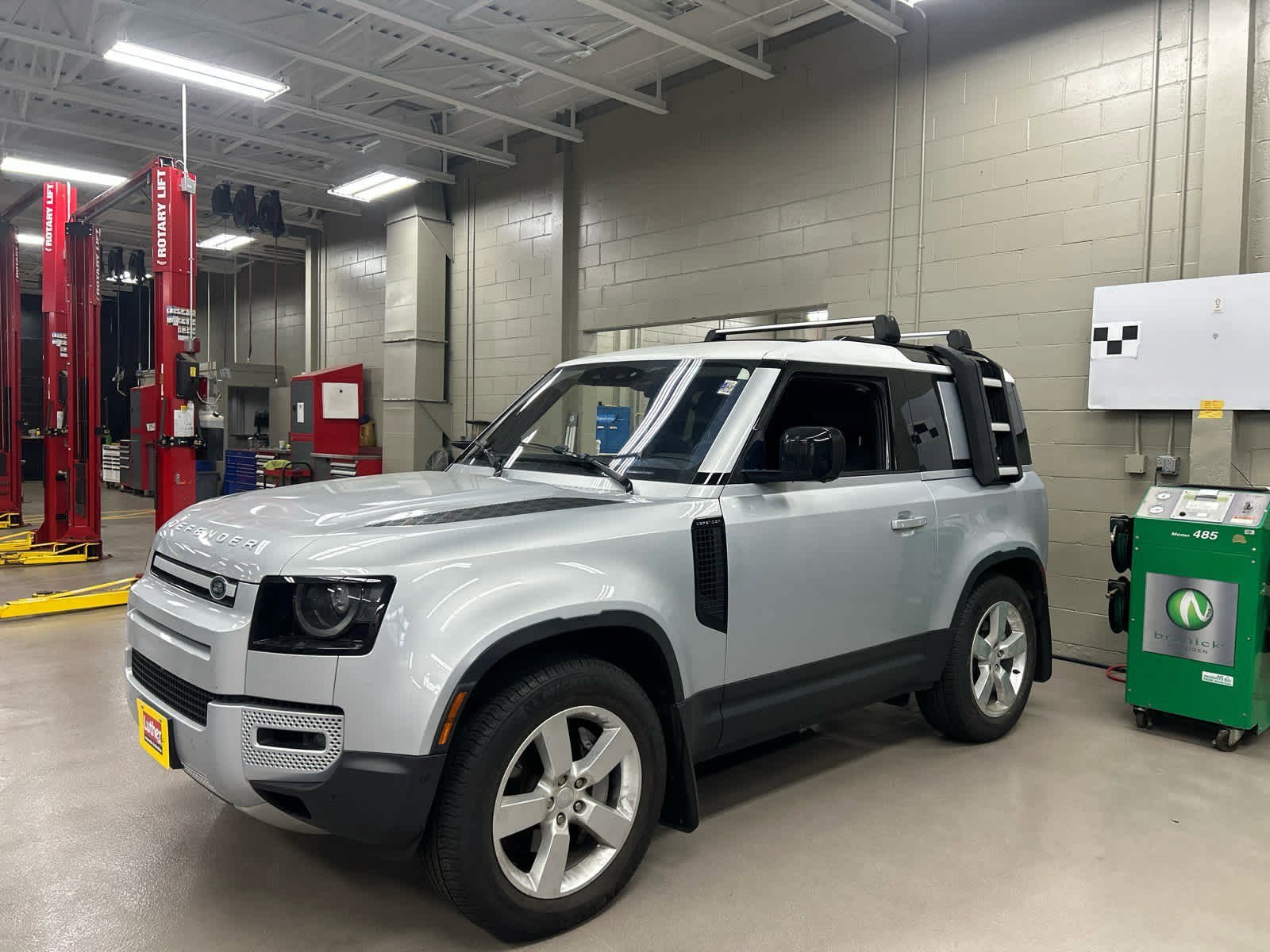 Used 2021 Land Rover Defender First Edition with VIN SALEV6RU7M2058674 for sale in Minneapolis, Minnesota