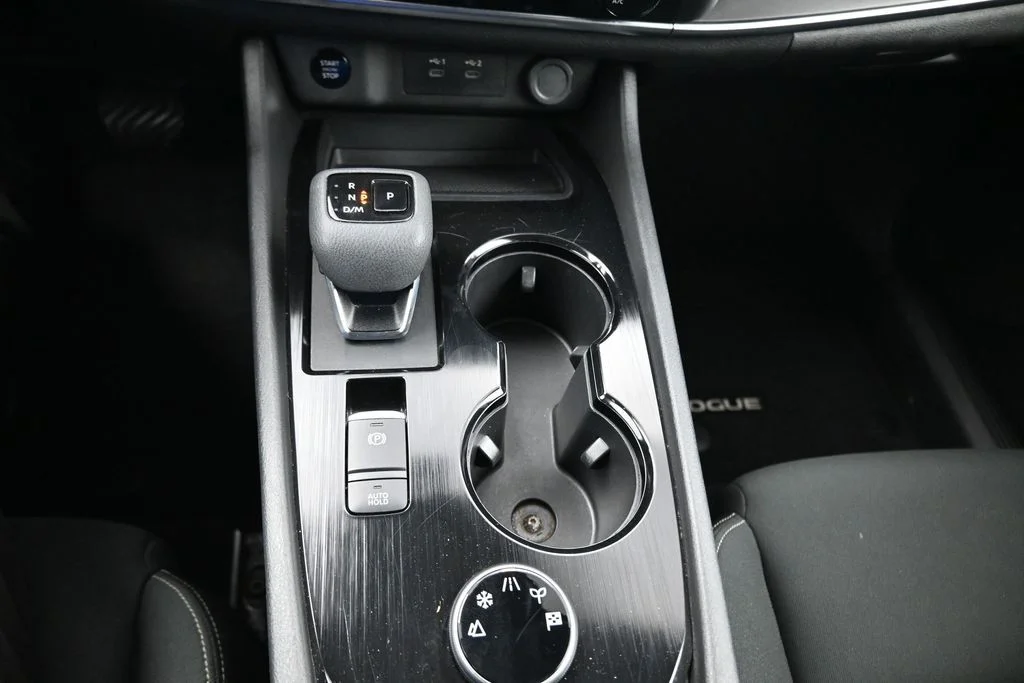 Used 2024 Black Nissan S image 18