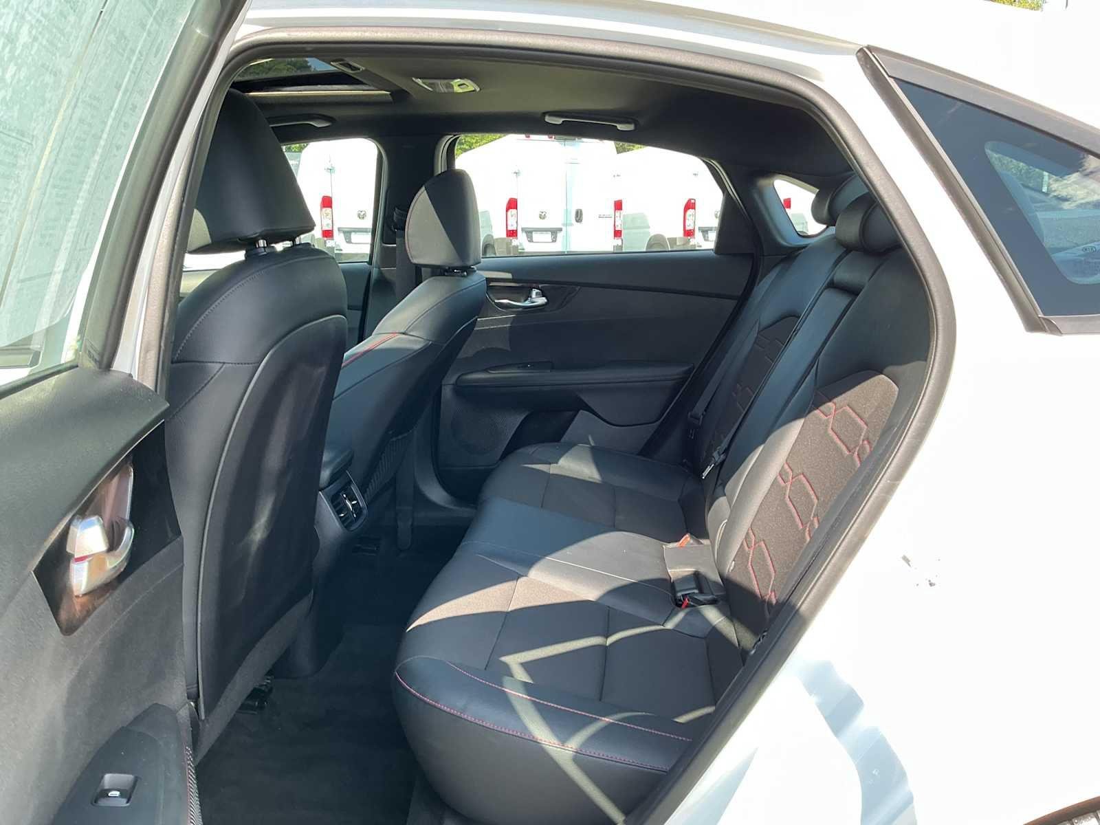 Used 2020 Snow White Pearl KIA GT image 25