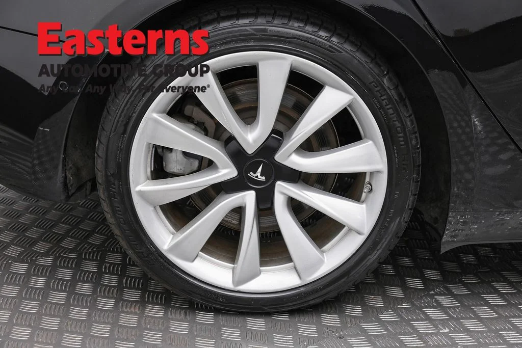 Used 2020 Black Tesla Long Range image 23