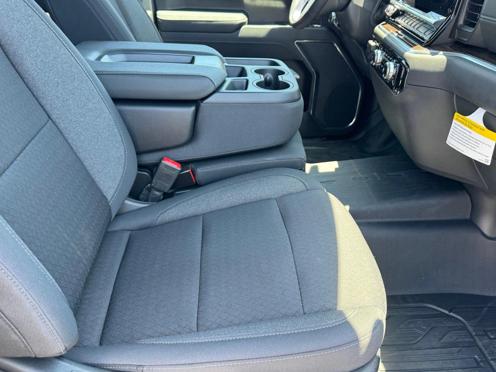 New 2026 Onyx Black GMC Elevation image 8