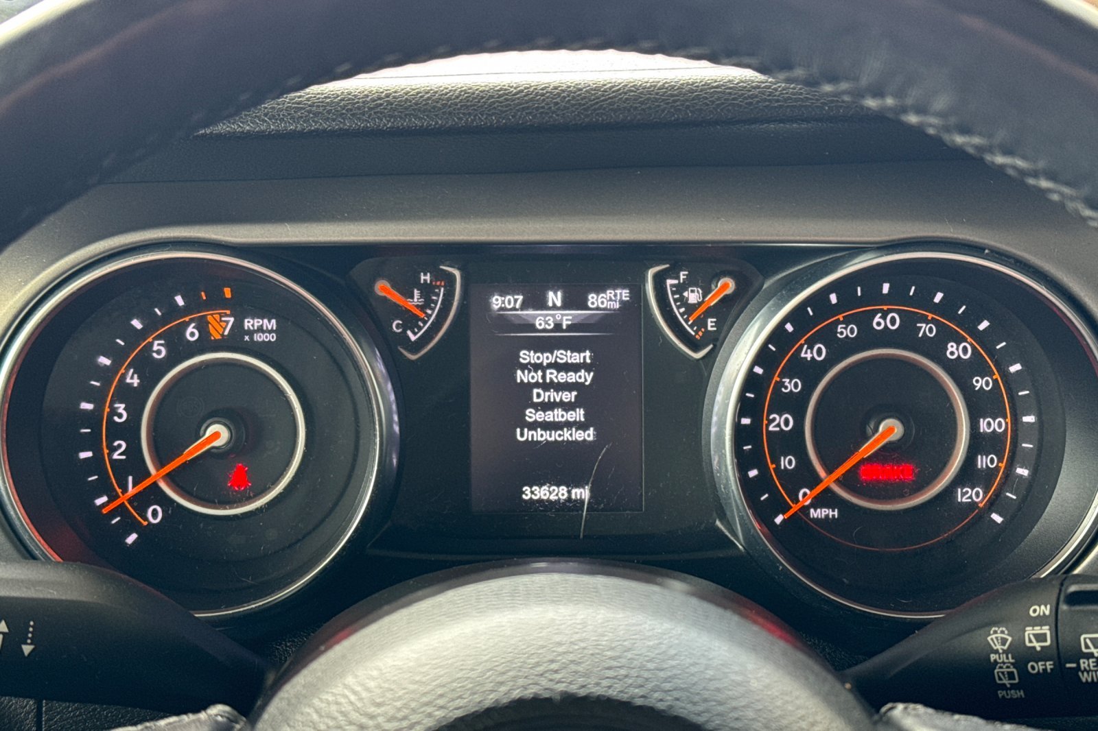 Used 2019 Gray Jeep Sport S image 24