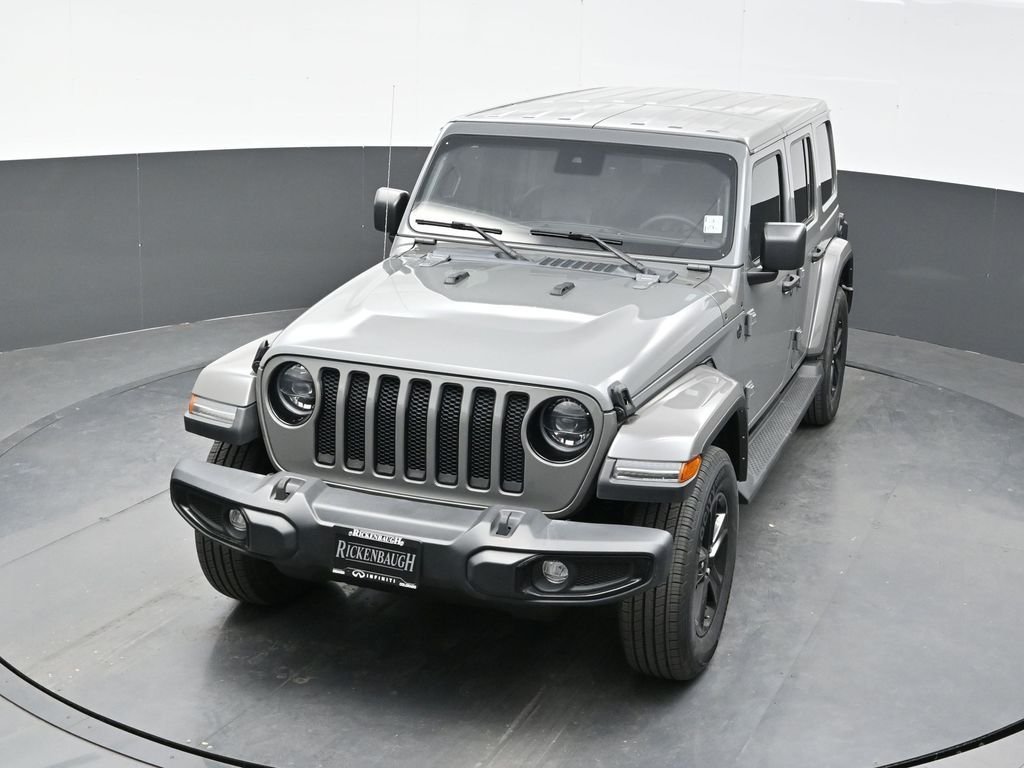Used 2023 Gray Jeep Altitude image 35