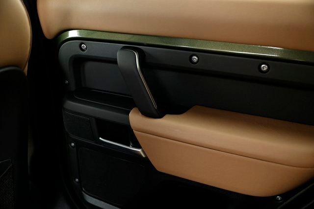 New 2026 Woolstone Green LAND ROVER S image 34