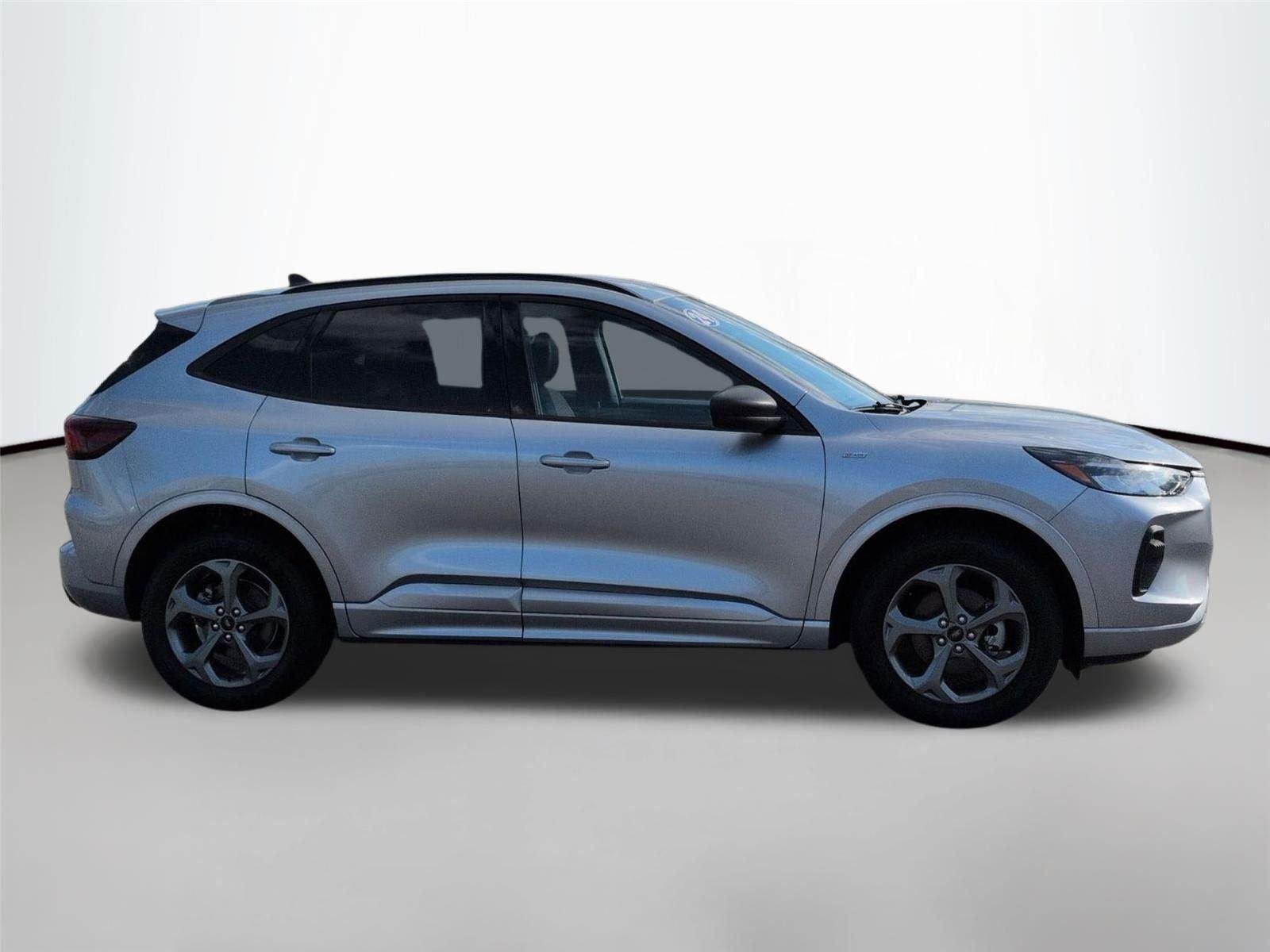 Used 2024  Ford ST-Line image 6