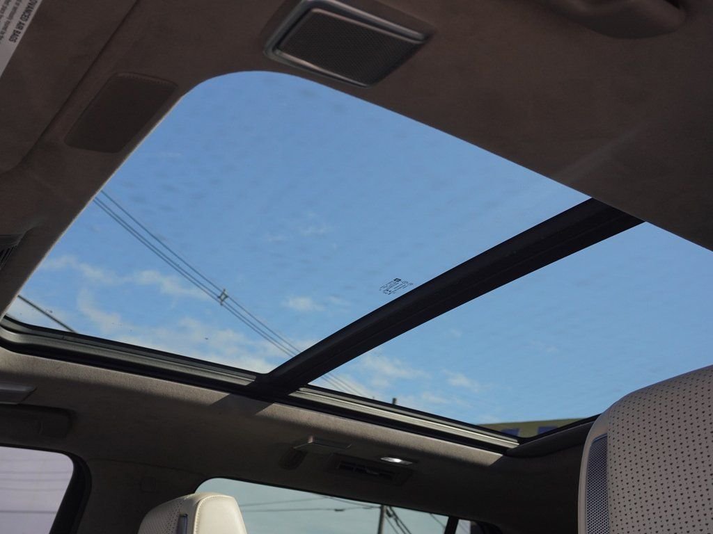 Used 2023 Black Cadillac Premium Luxury Platinum image 26