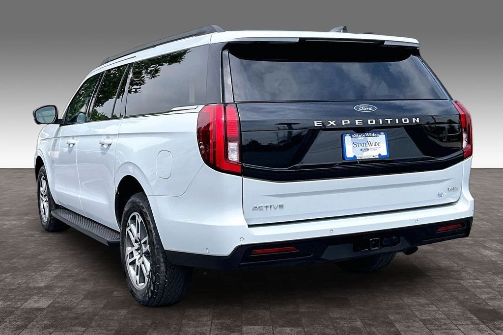 Used 2025 Silver Metallic Ford Active image 26