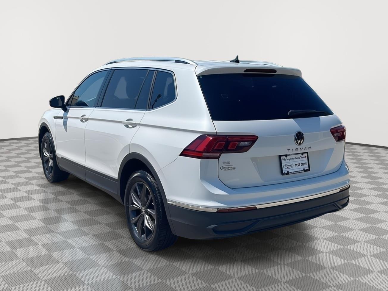Used 2023 Opal White Pearl Volkswagen SE image 7