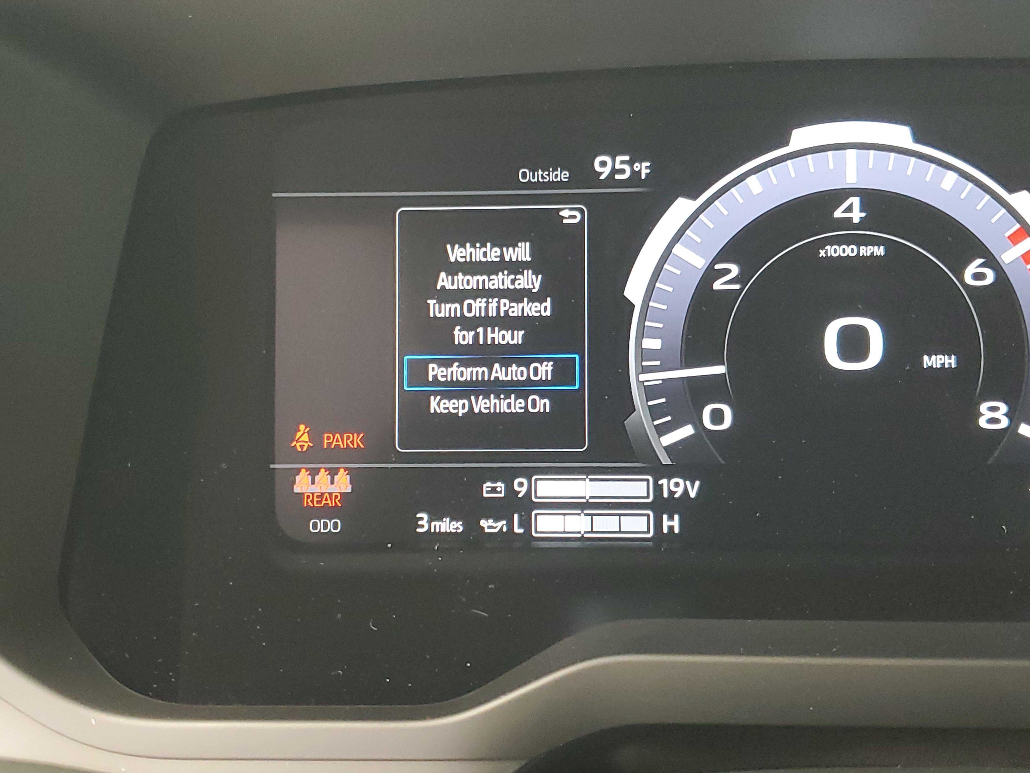 New 2026 Wind Chill Pearl <sup>1</sup> Toyota  Platinum image 25