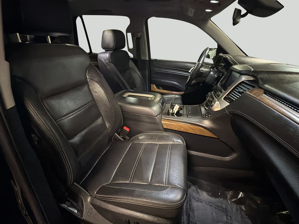 Used 2020 Black GMC Denali image 26