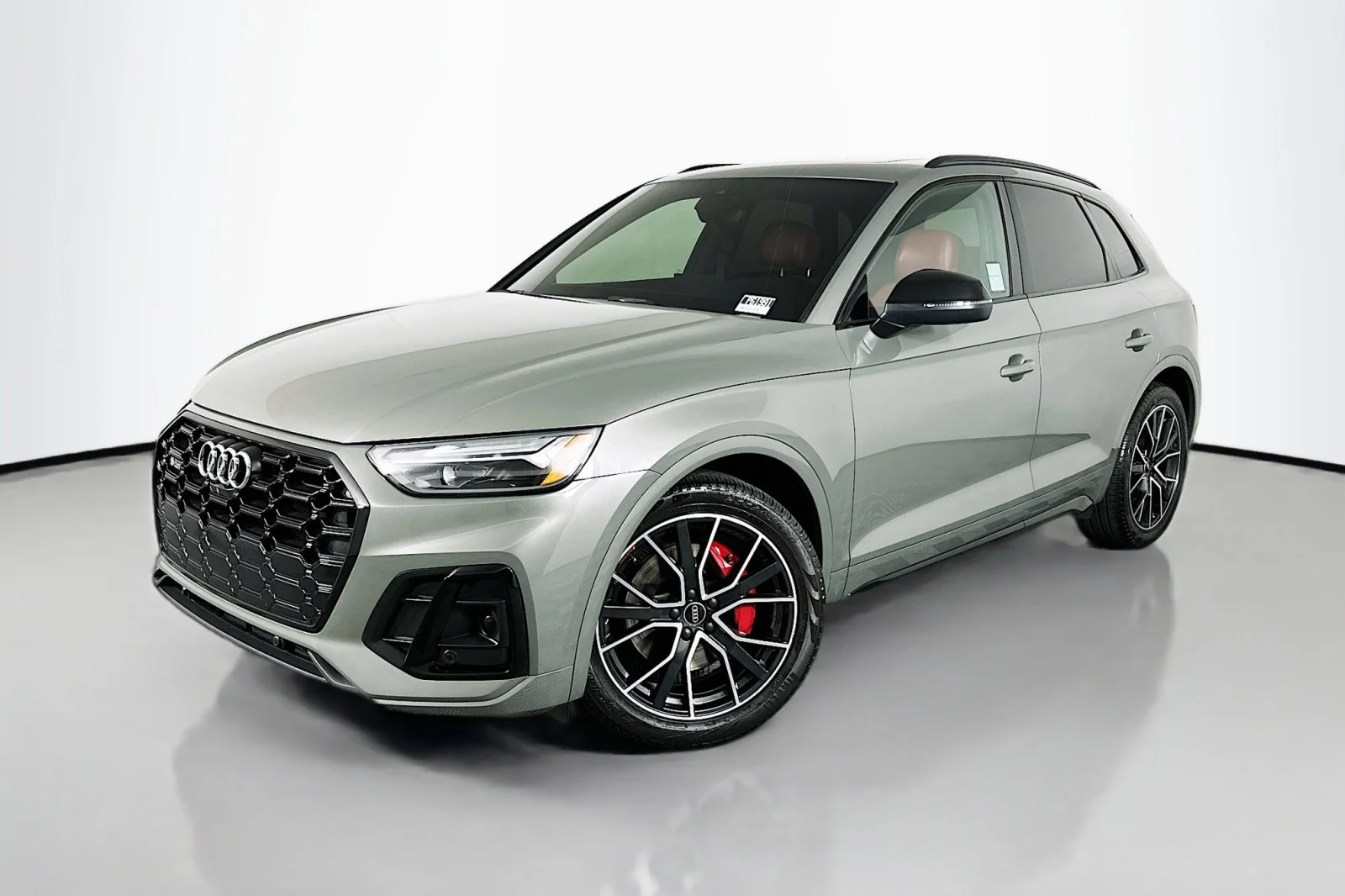 2023 Audi SQ5 Premium Plus's photo