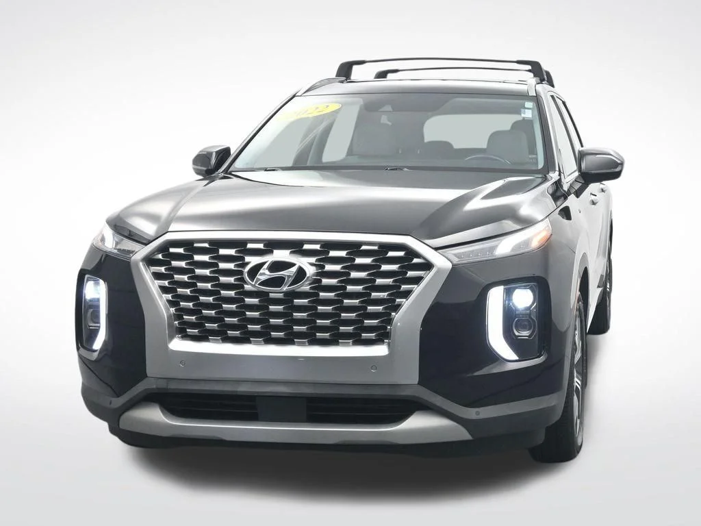 Used 2022 Abyss Black Pearl Hyundai SEL image 2