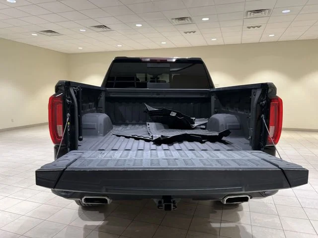 Used 2019 Black GMC AT4 image 26
