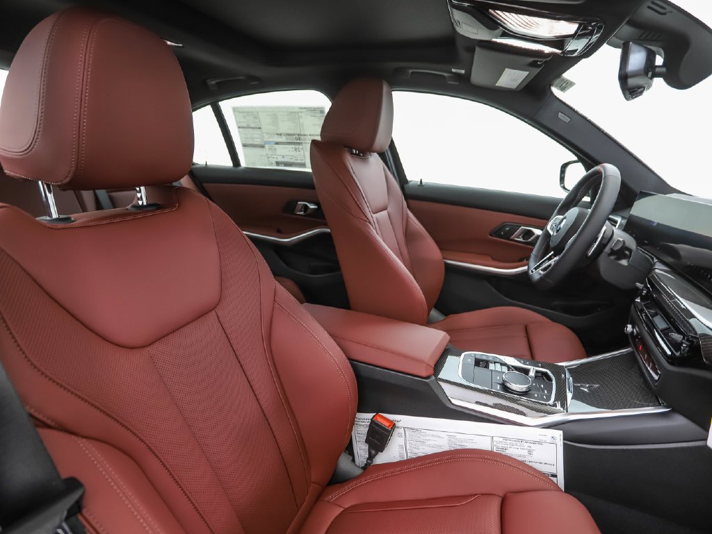 New 2026 Black Sapphire Metallic BMW M340i xDrive image 31