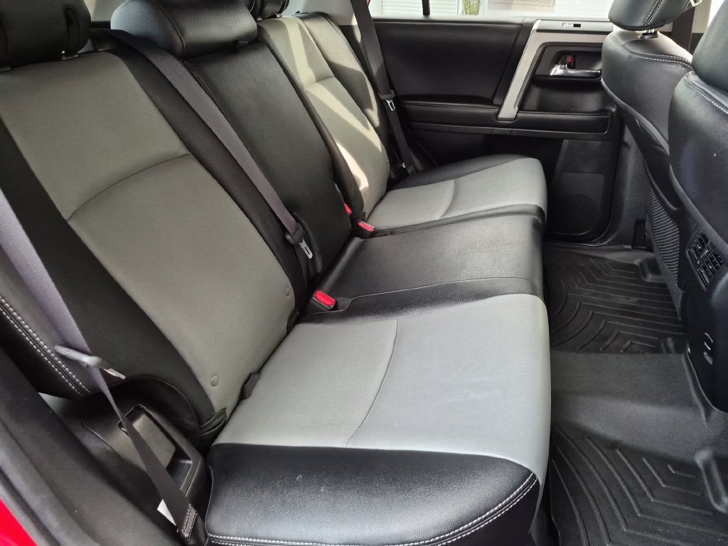 Used 2018 Red Toyota SR5 Premium image 30