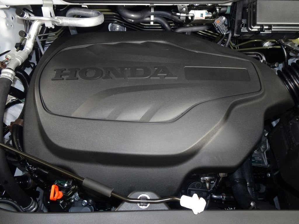 New 2026 Platinum White Pearl Honda RTL image 10