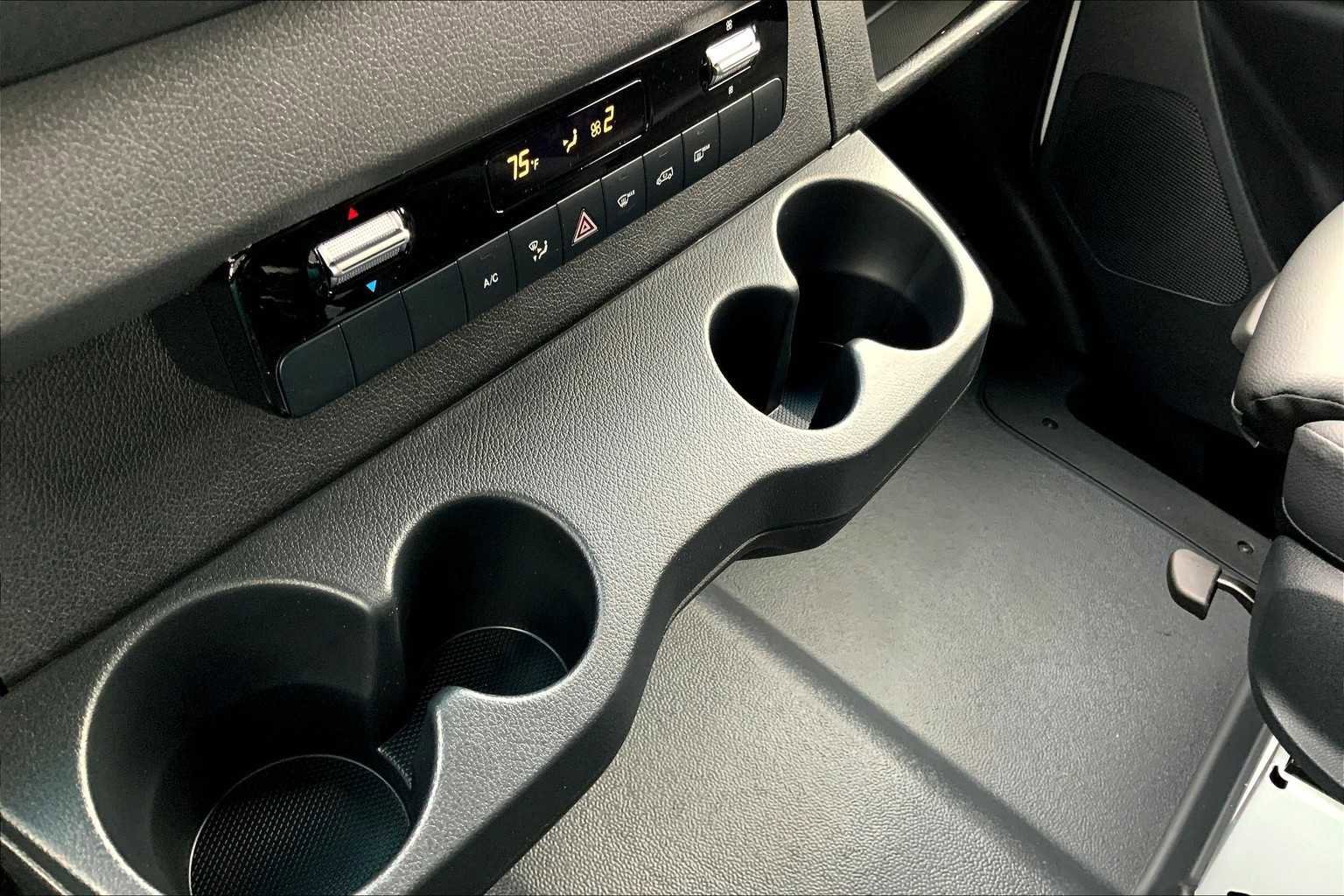 New 2026 Arctic White Mercedes-Benz  image 7
