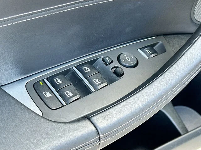 Used 2022 Gray BMW M image 18