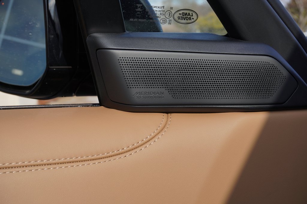 2025 LAND ROVER RANGE ROVER - Image 12