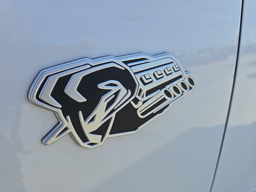 New 2026 Bright White Clear-Coat Exterior Paint RAM Laramie image 20