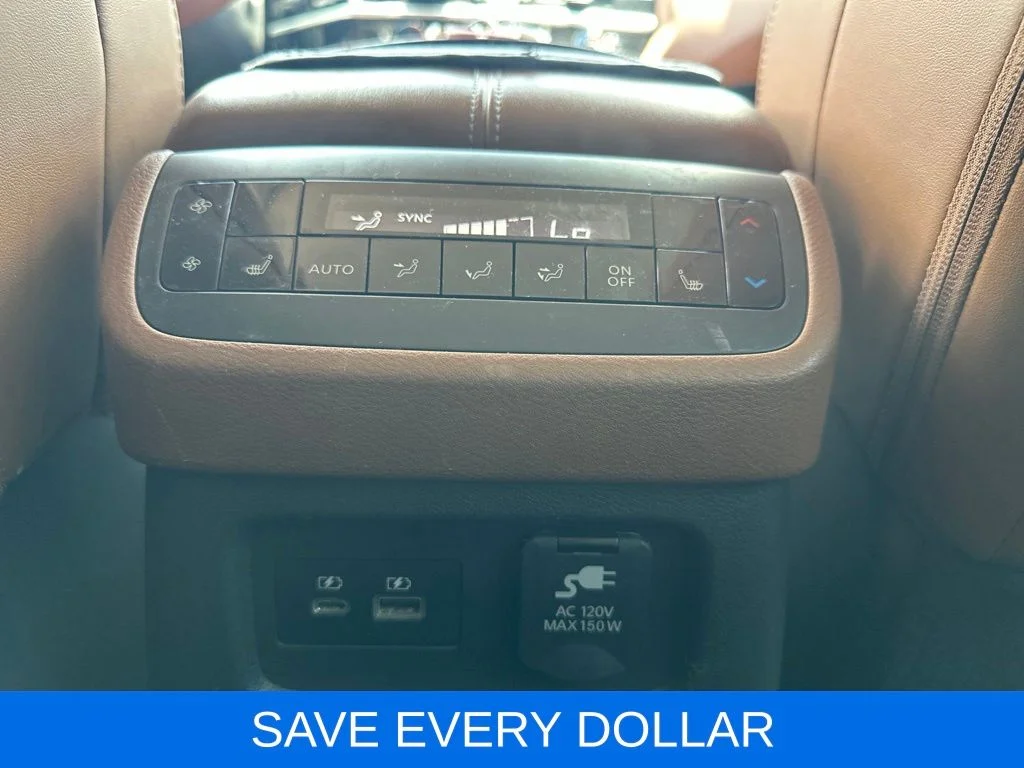 Used 2023 Silver Nissan Platinum image 21