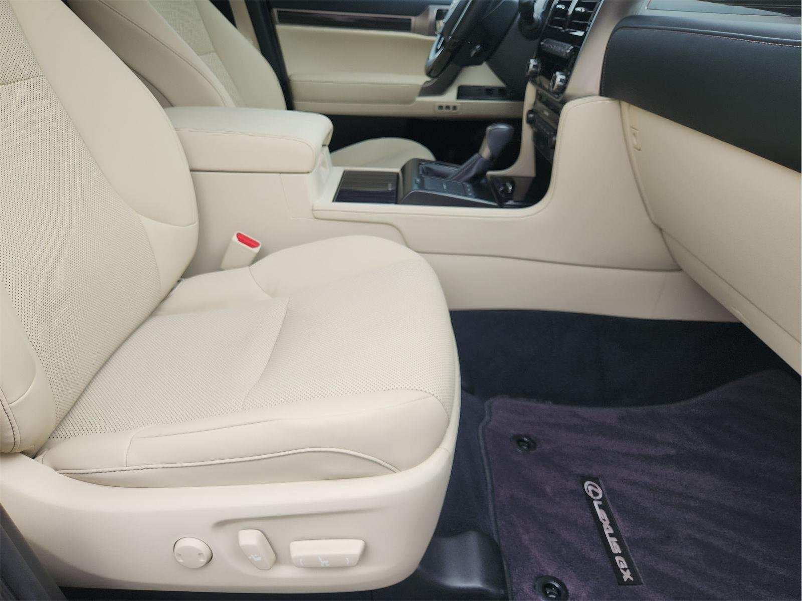2022 Lexus GX photo 14 of 35