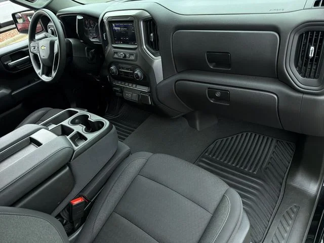 Used 2025 Black Chevrolet Custom image 33