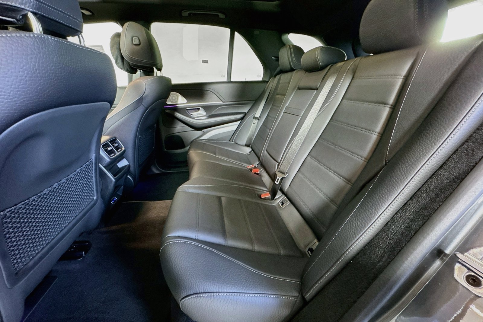 New 2026 Selenite Grey Metallic Mercedes-Benz GLE 580 image 22