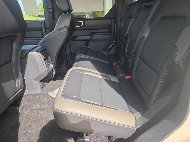 New 2026 Desert Sand Ford Outer Banks® image 26