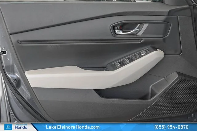 New 2026 Meteorite Gray Metallic Honda SE image 13