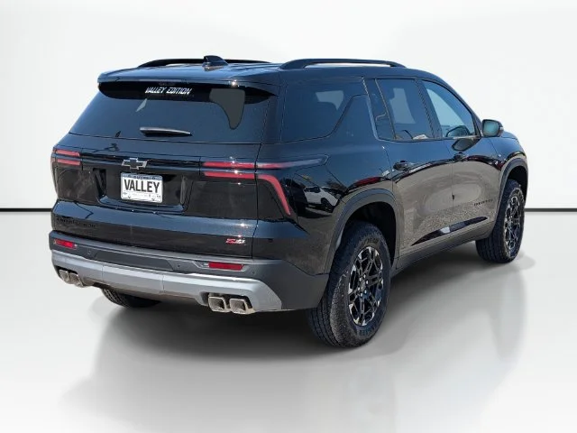 New 2027 Mosaic Black Metallic Chevrolet Z71 image 7