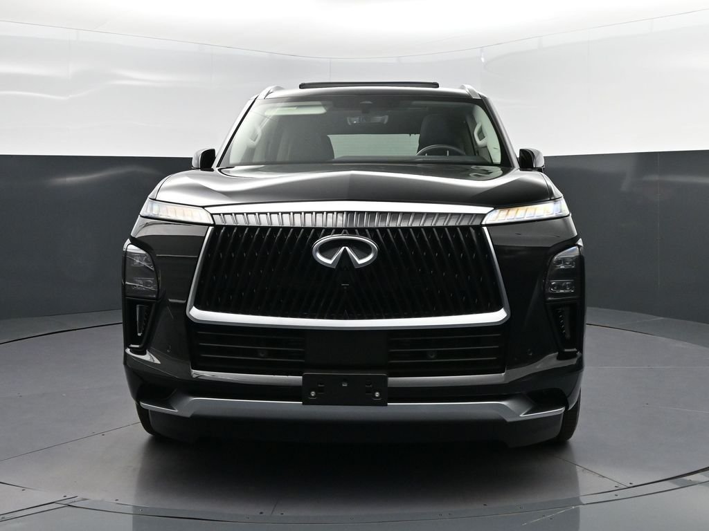Certified Used 2025 Black INFINITI LUXE image 10