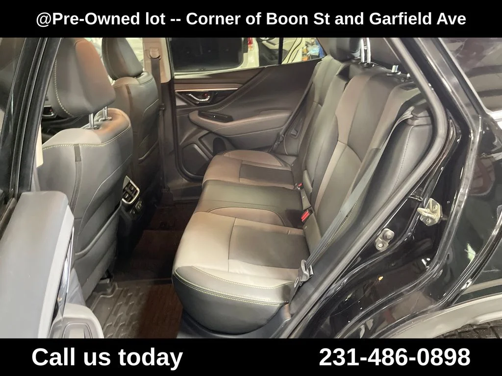 Used 2020 Black Subaru Onyx Edition XT image 27