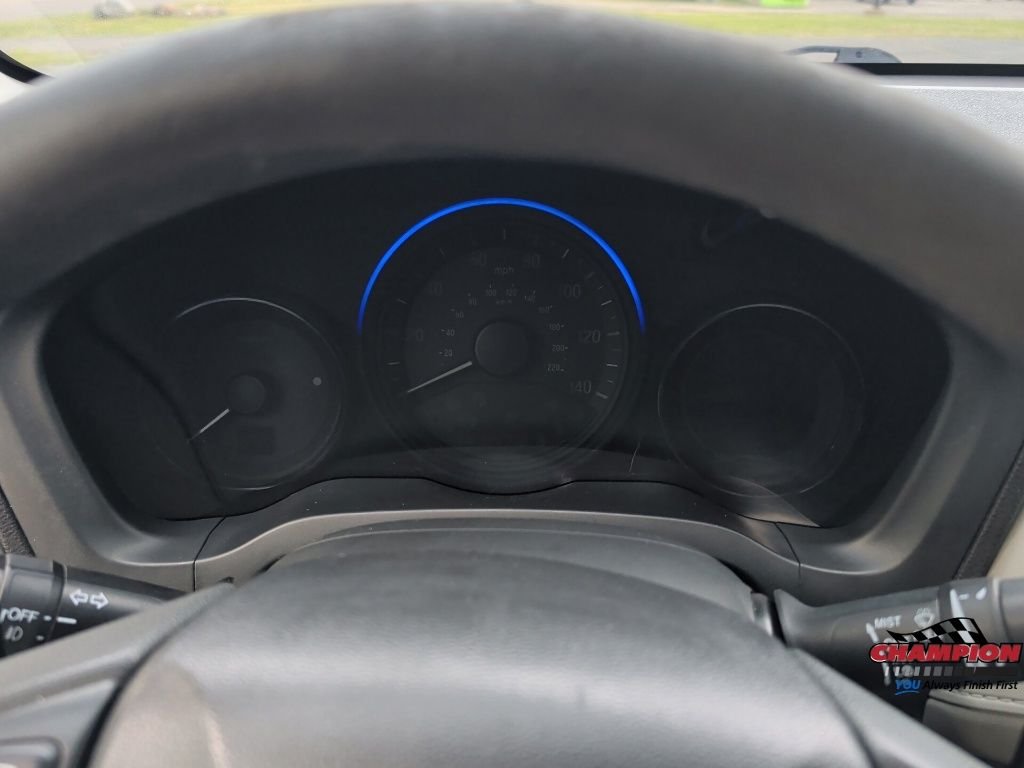 Used 2017  Honda EX image 24