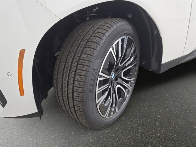 Certified Used 2026 Alpine White BMW 30 xDrive image 32