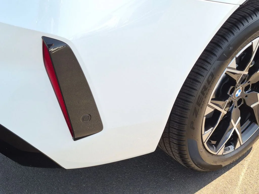 New 2026 White BMW 30 xDrive image 25