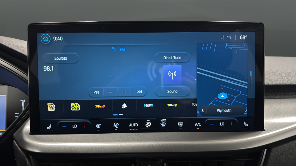 Used 2024 Agate Black Metallic Ford Active image 28