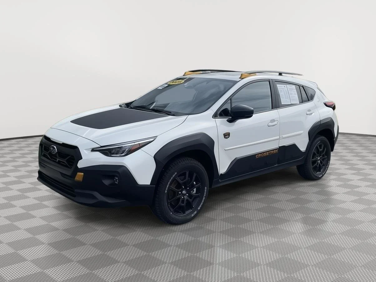 Certified Used 2025 Crystal White Pearl Subaru Wilderness image 14