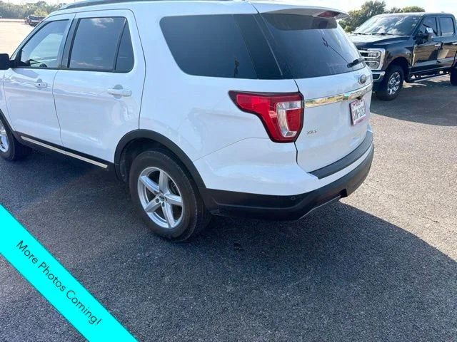 Used 2019 White Ford XLT image 3