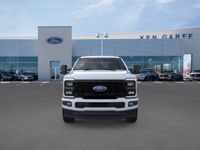 New 2026 Oxford White Ford XL image 7