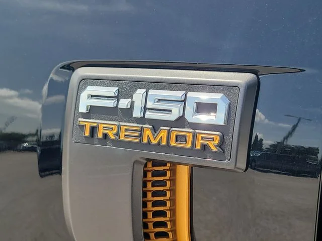 New 2026 Black Metallic Ford Tremor image 9